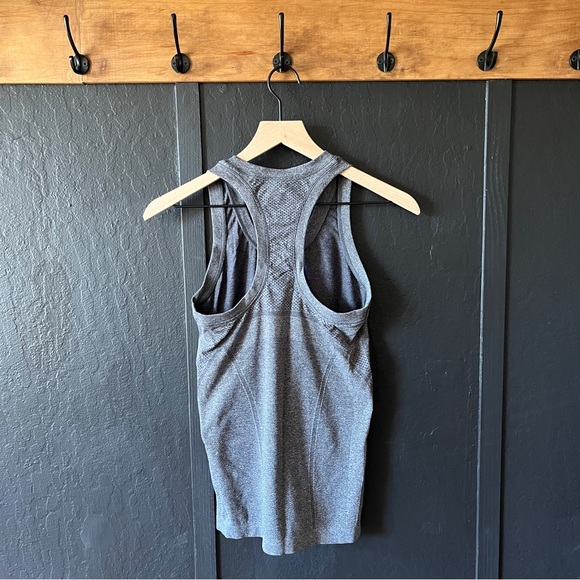 Athleta Seamless Tank - Picture 6 of 9